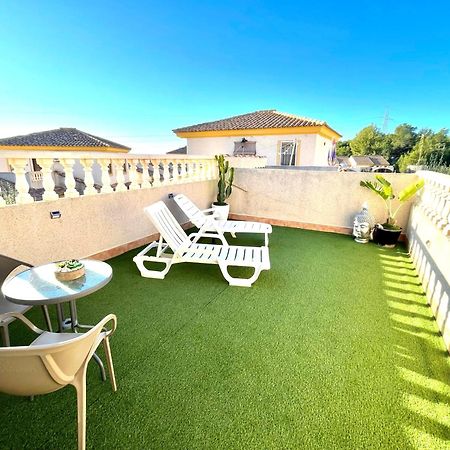 Pretty Bungalow With Private Terrace Полоп Екстер'єр фото